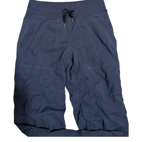 Lululemon Dance Studio Pant III Navy Size 4 - Picture 10 of 14